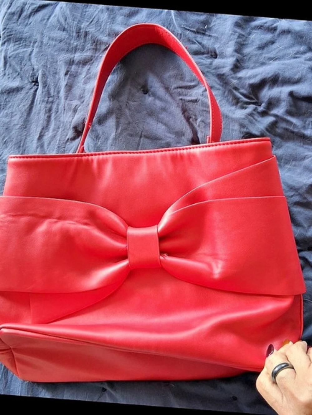 Betsey Johnson Bow Tote Bag in Red